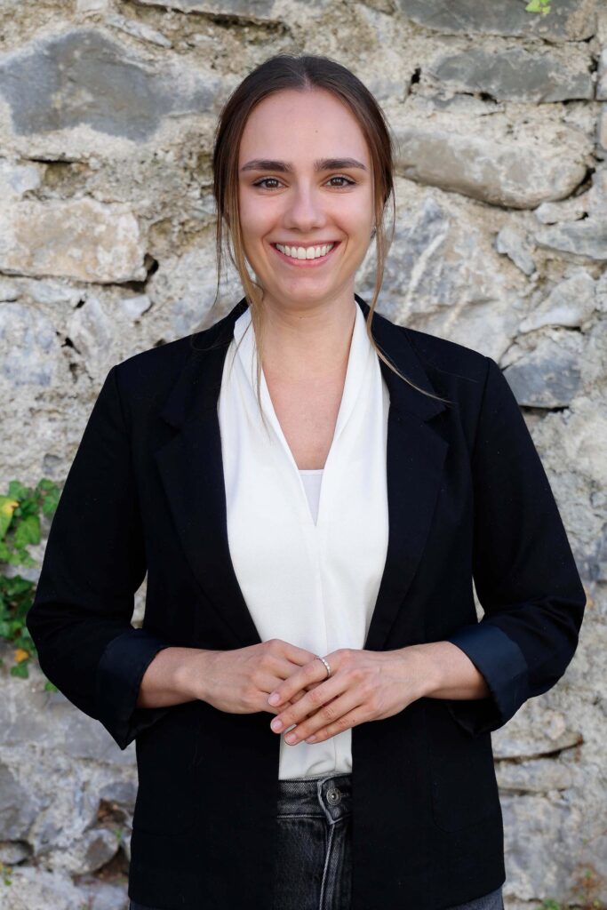 Nina Wüschner